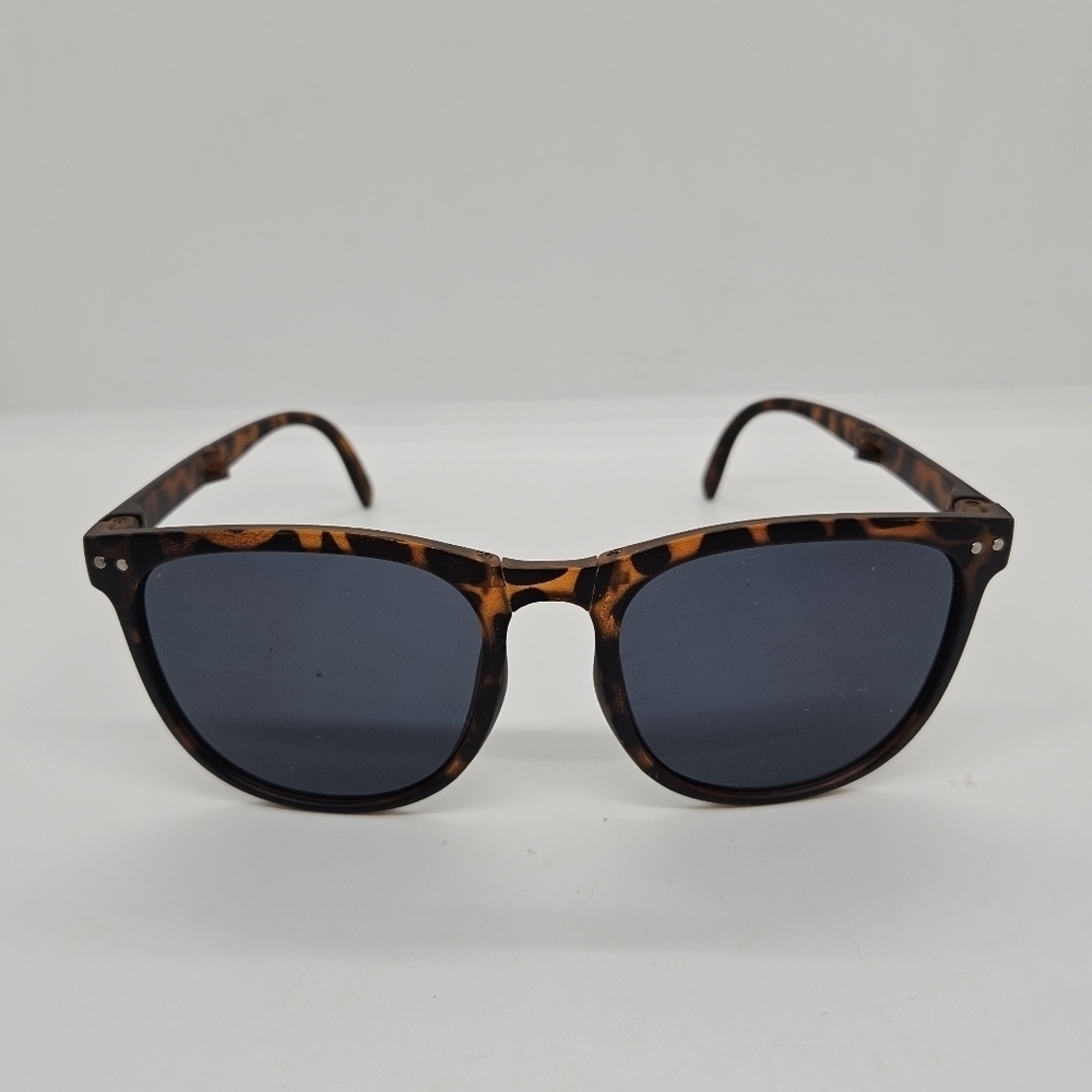 foldable sunglasses tortoiseshell frames